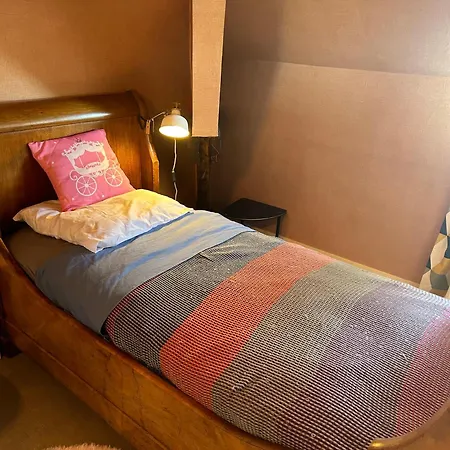 Bed & Breakfast Monopolis 4*