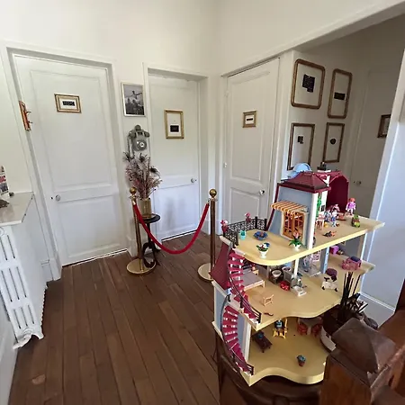Bed & Breakfast Monopolis *