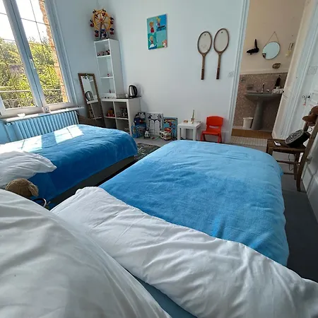 Monopolis Bed & Breakfast Taverny