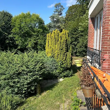 Monopolis 4* Taverny