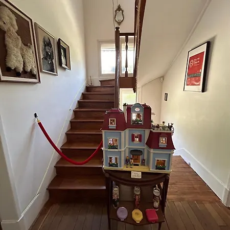 Monopolis Bed & Breakfast Taverny